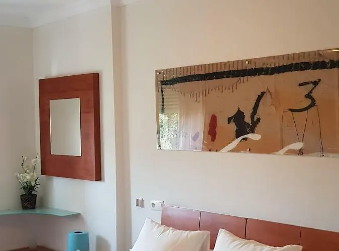 Albaida إِستيبونا